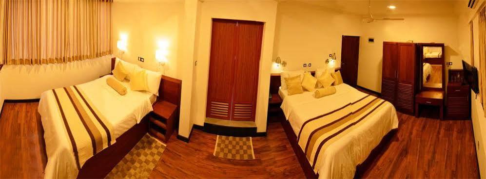 Gloria Grand Hotel Unawatuna Exterior foto